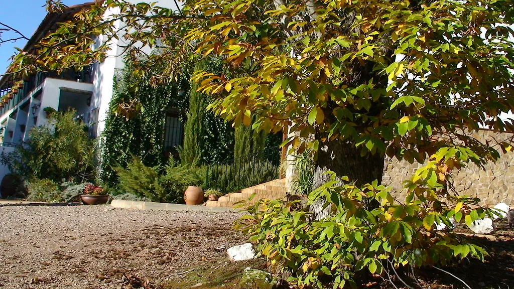Hotel Apartamento Rural Finca La Media Legua Aracena 2*,  Španělsko