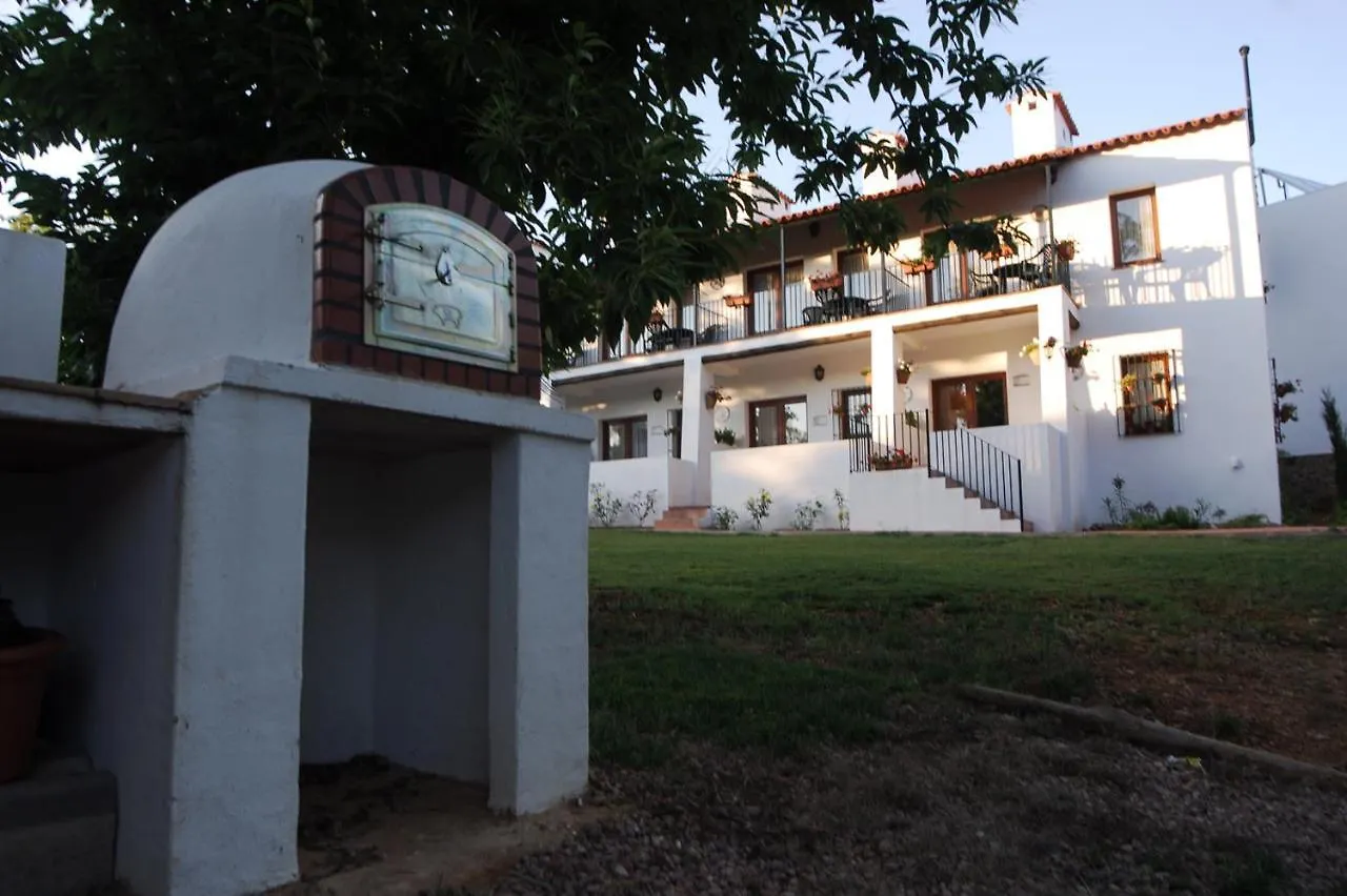 Hotel Apartamento Rural Finca La Media Legua Aracena