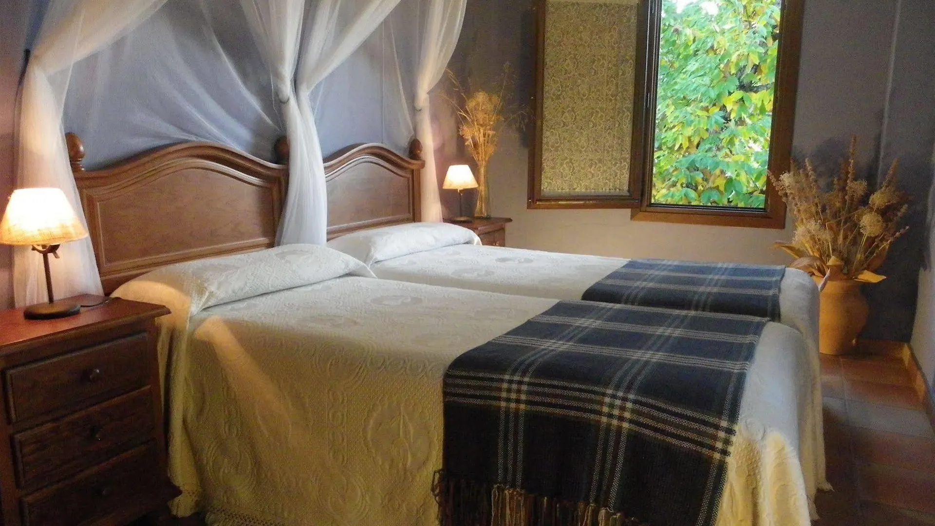Hotel Apartamento Rural Finca La Media Legua Aracena