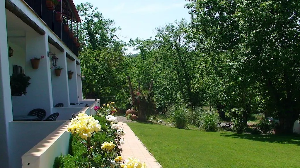 Hotel Apartamento Rural Finca La Media Legua Aracena